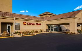 Clarion Hotel Joliet Il